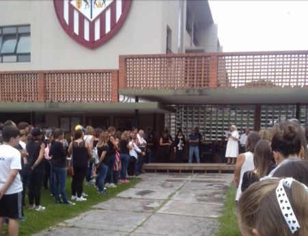 Realizaron misa en el colegio San Ignacio en honor a Miguel Castillo