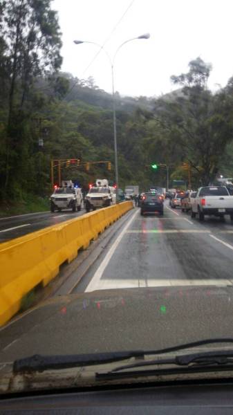 Represión en Altos Mirandinos / Foto La Patilla