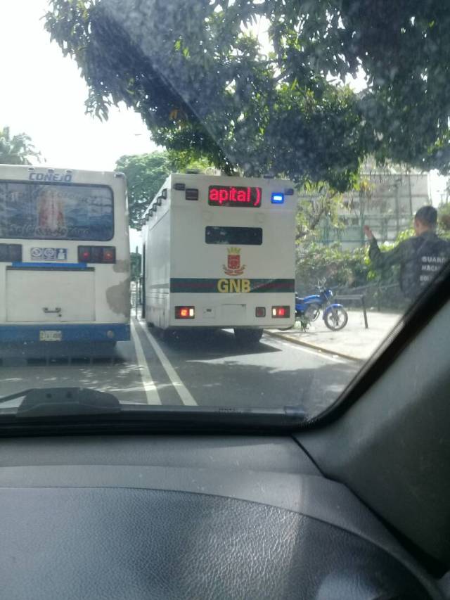 GNB en Chacaíto / Foto @CarlosAranaSan