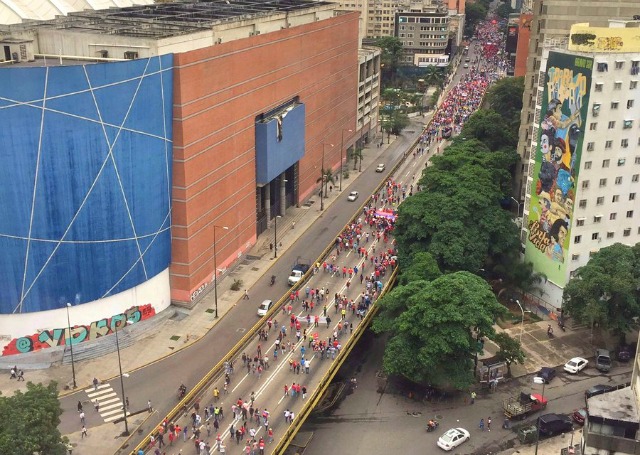 Así se registra la marcha oficialista por la constituyente #23May (fotos)