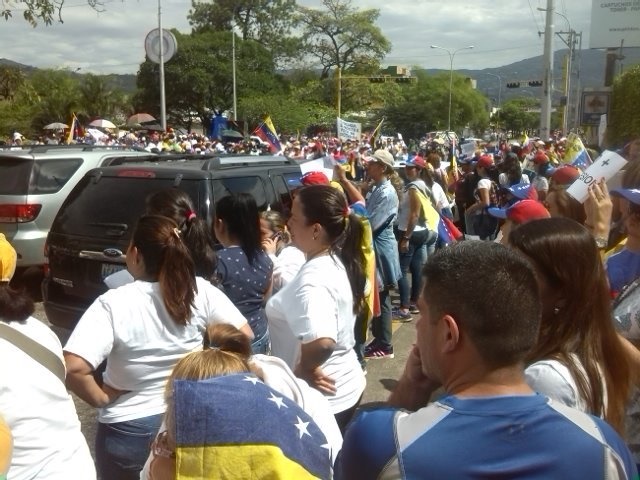 En Táchira las mujeres marchan contra la represión (Fotos)