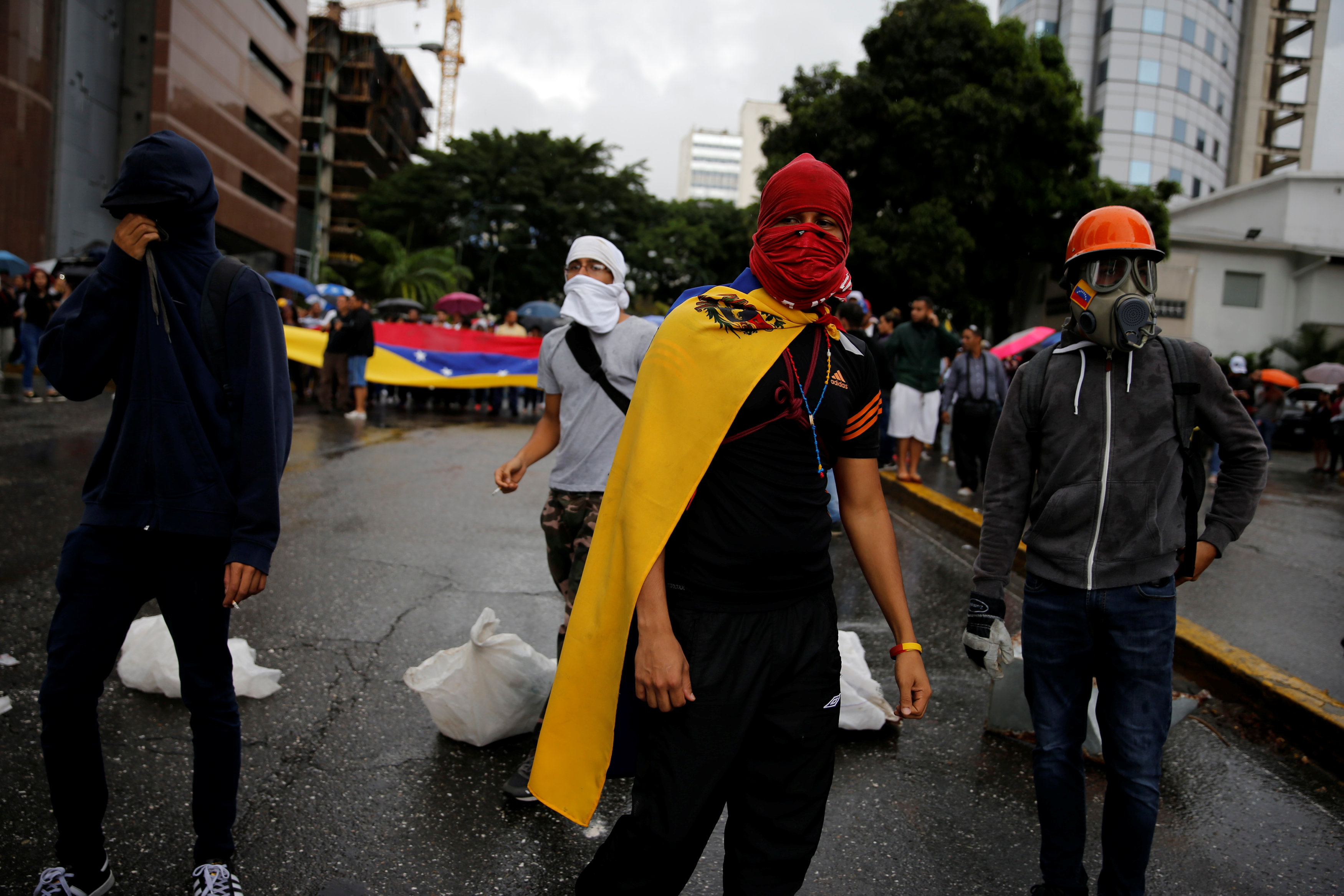 Seis detenidos deja represión en Altamira: La resistencia continúa