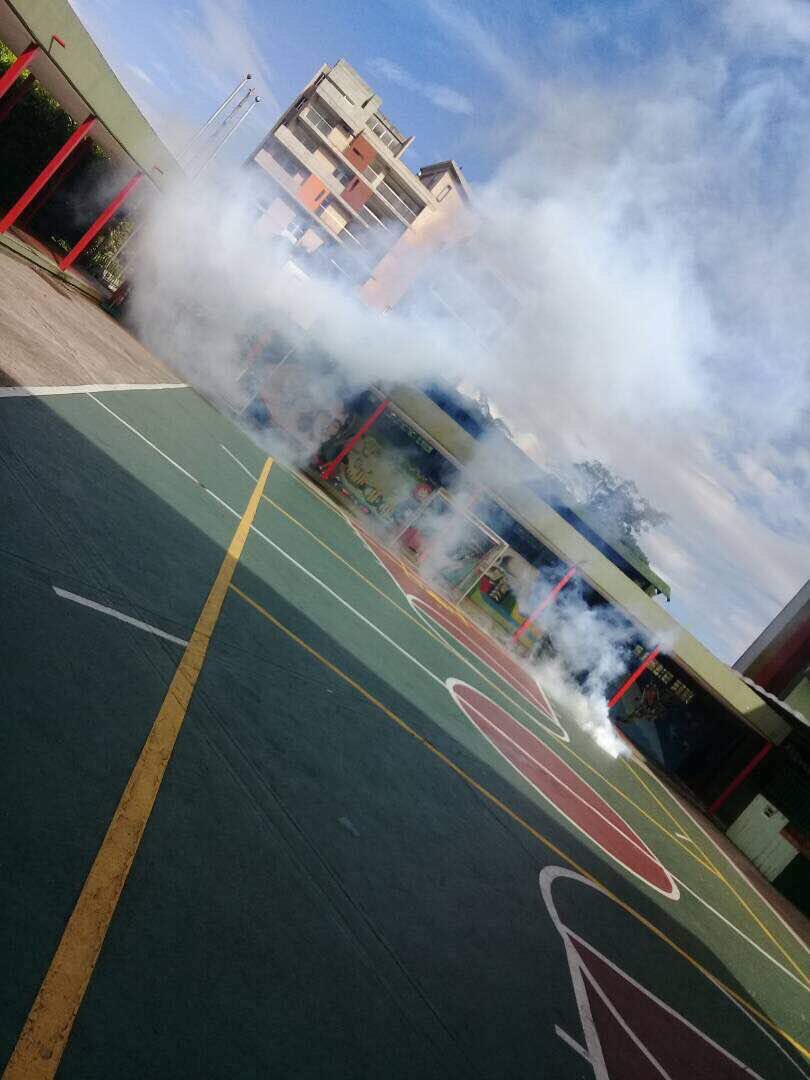 GNB lanzó bombas lacrimógenas al colegio Don Bosco en San Cristóbal #13Jun