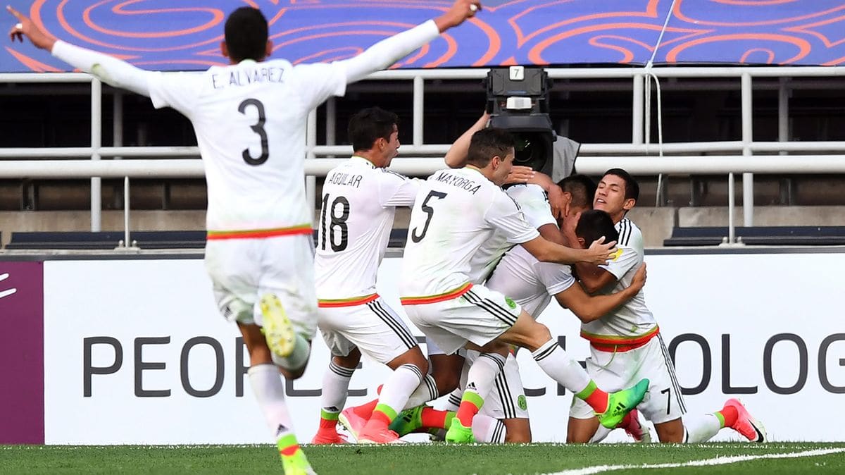 Estados Unidos golea a Nueva Zelanda 6-0 y será rival de Venezuela en cuartos