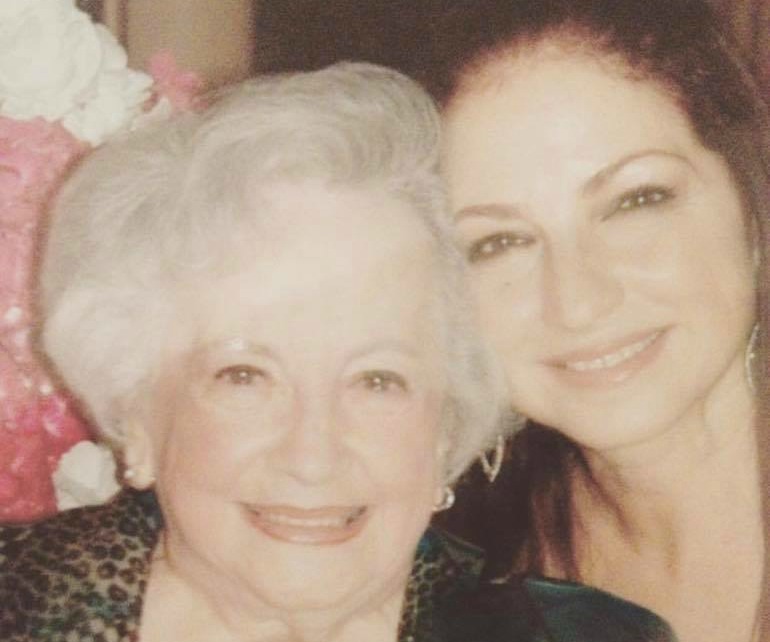 Murió la mamá de Gloria Estefan