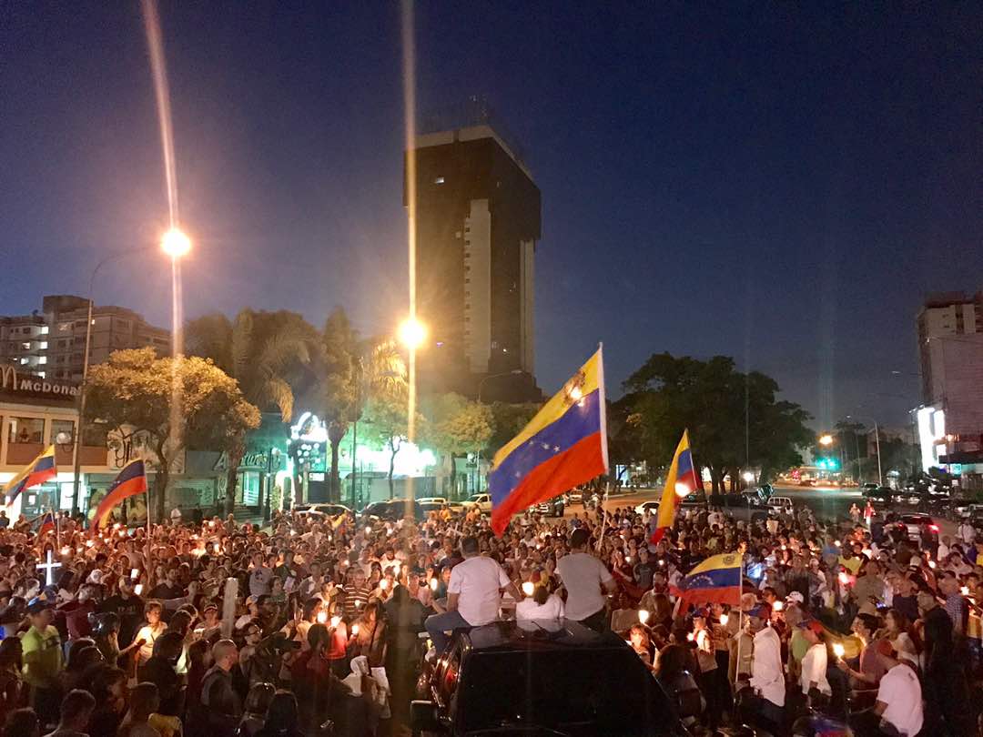 Carabobeños marcharon en honor a los caídos este #22Jun (fotos)