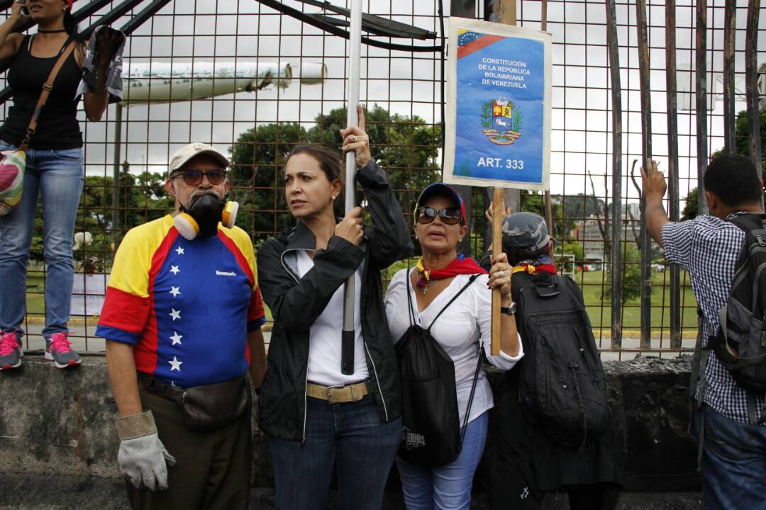 Machado: Hoy, 24 junio de 2017, los verdaderos libertadores están en la calle