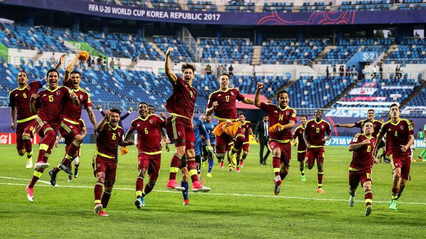 Con tricolor en mano arribó a Maiquetía la Subcampeona Mundial Vinotinto Sub 20