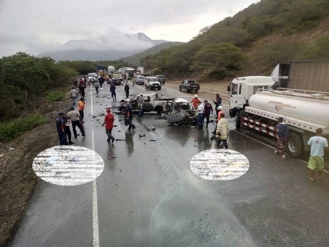 Accidente en Boca de Uchire / Foto @galindojorgemij 