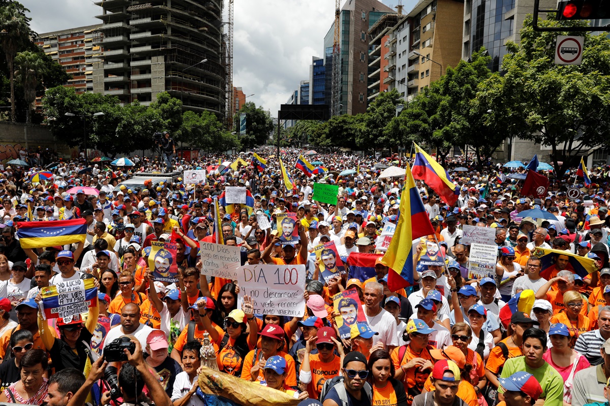 En Fotos: Así se desarrolla la concentración por los 100 días de resistencia