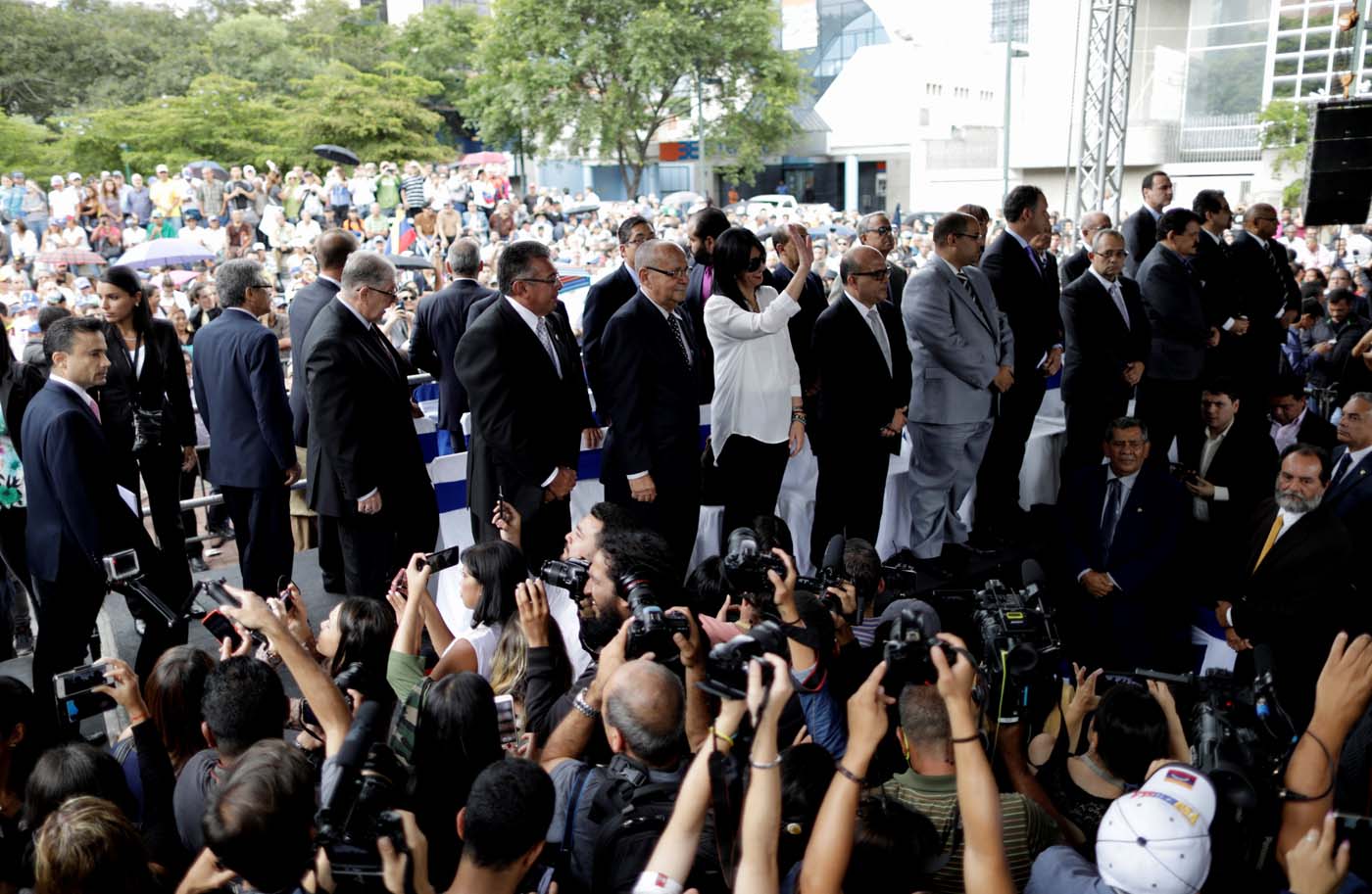 Constituyen Tribunal Supremo de Justicia de Venezuela en el exilio