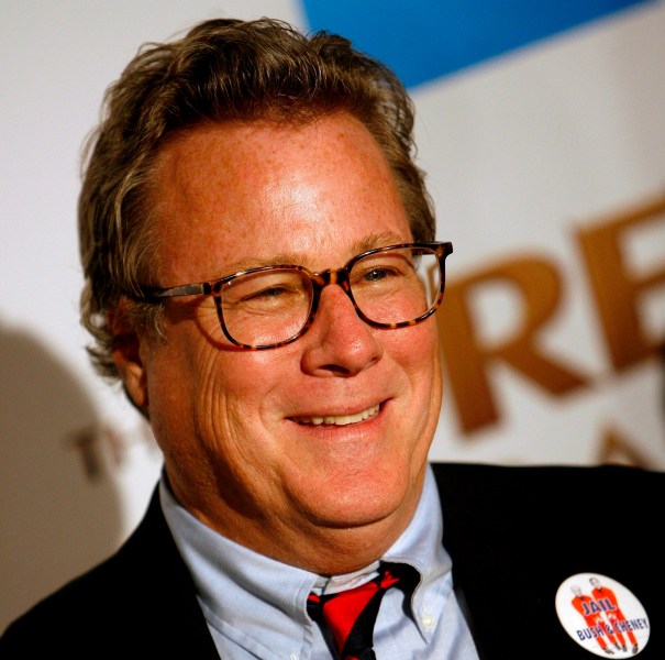 PBX17 LOS ANGELES (EEUU) 12/12/2007.- El actor estadounidense John Heard, posa a su llegada al estreno de la película 'The Great Debaters' ('Los grandes oradores') en Los Angeles, California (EEUU), el 11 de diciembre. La película se basa en la historia real de un grupo de estudiantes afroamericanos de una universidad modesta en Texas que se llegaron a convertir en un grupo de debate de élite. EFE/Paul Buck