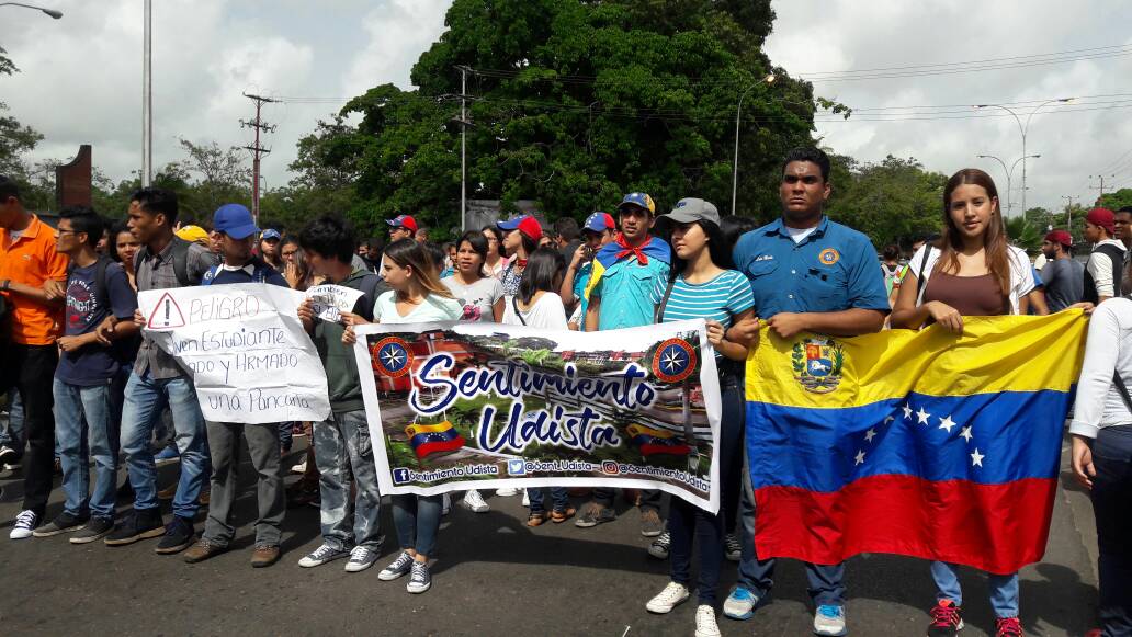 Estudiantes toman las calles y realizan trancazo en Maturín #10Jul