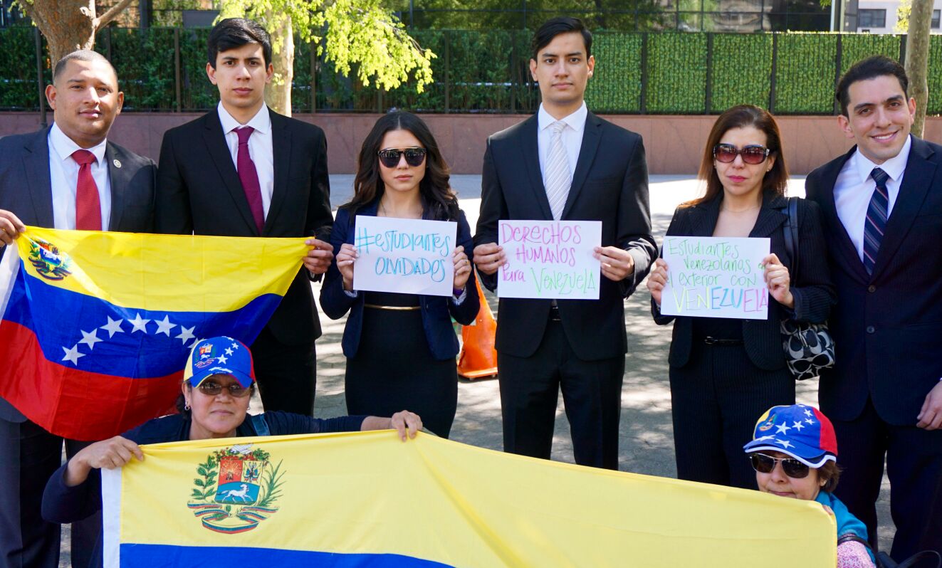 Estudiantes Venezolanos en el Exterior instan a votar este #16Jul en la Consulta Popular (Comunicado)