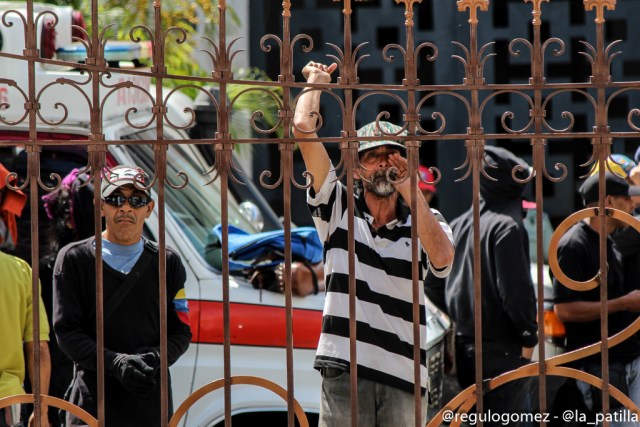 El asalto a la AN en imágenes. Foto: Régulo Gómez / LaPatilla.com