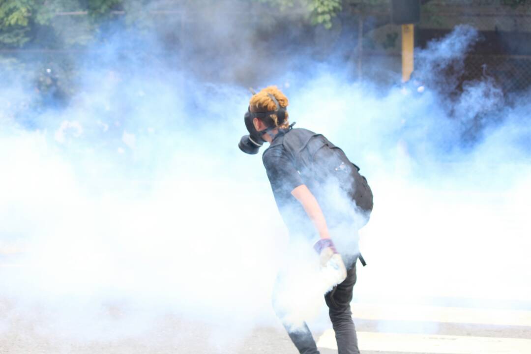 Reportan dos heridos durante represión de protesta en el sector Caña de Azúcar de Maracay