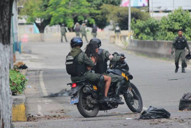 Detenidos en Bello Campo este #27Jul tras represión de la GNB / Foto: Régulo Gómez