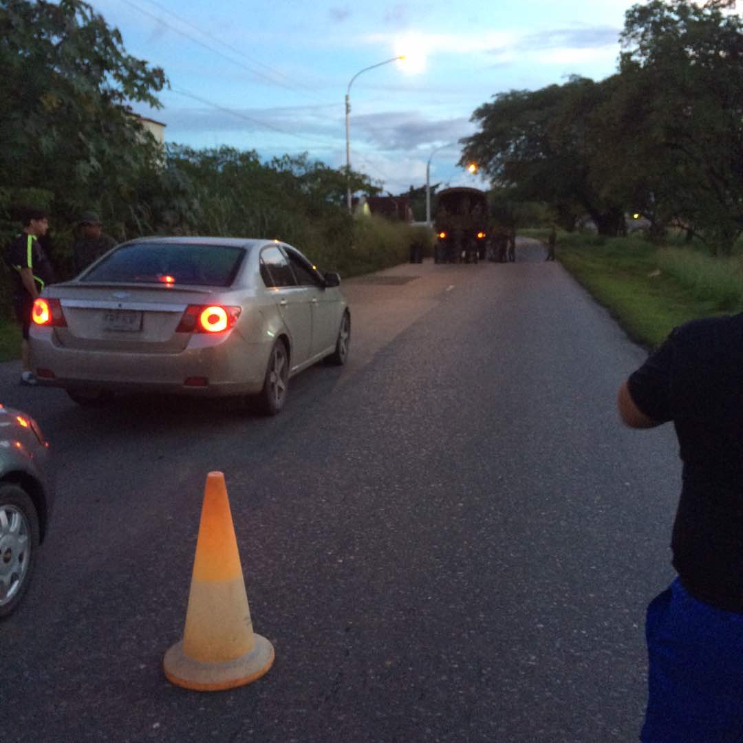 Cuerpos de in-seguridad del Estado reprimen a manifestantes Turmero