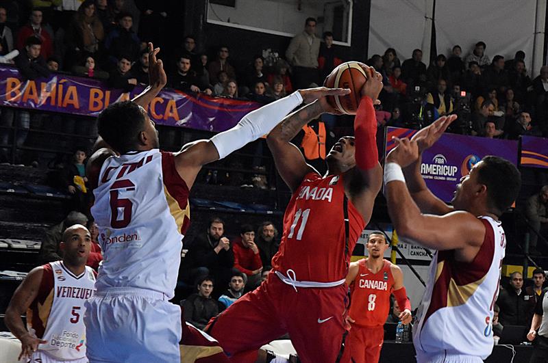 Canadá deja a Venezuela dependiendo de otros en la Copa América de Baloncesto