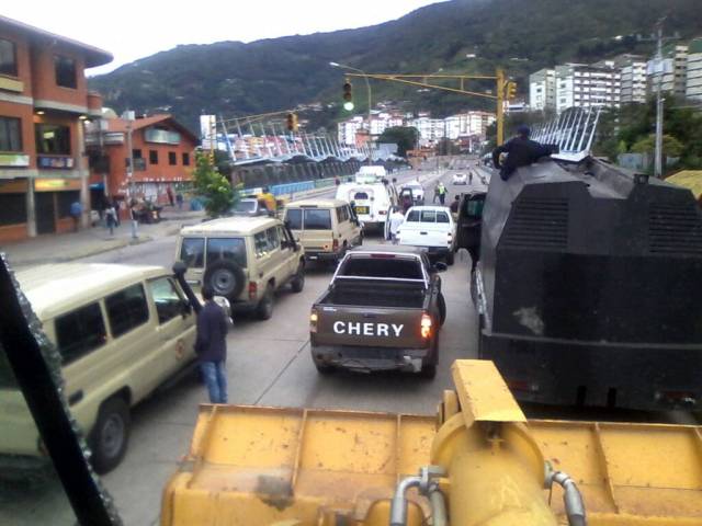 Foto: Reportan fuerte despliegue militar y policial en Mérida / Cortesía 