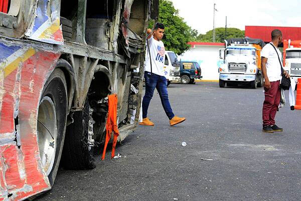 Volcamiento de autobús dejó 5 fallecidos / Foto: Credito @jchernandez69