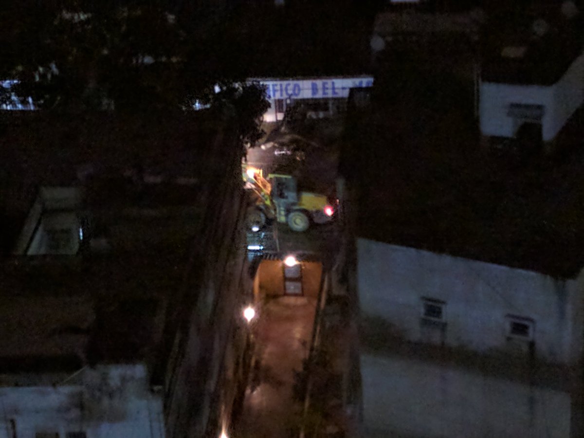 Lacrimógenas y ataques a edificios esta madrugada en Colinas de Bello Monte #7Ago