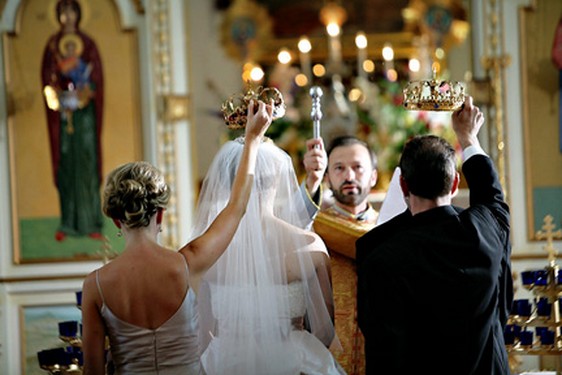 Condenan a pareja por casar a una niña con el líder de una secta mormona