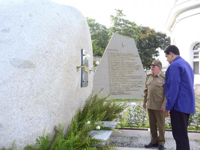 Maduro en Cuba visitó la tumba del dictador Fidel Castro