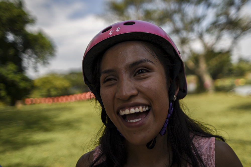 Baile y parapente: la inusual aventura turística de ciegos en Colombia (FOTOS)