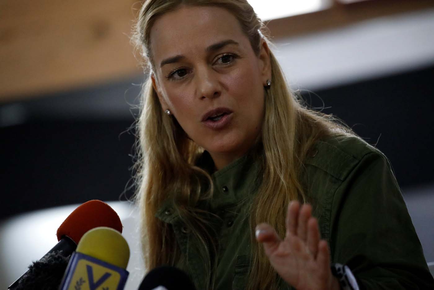 Lilian Tintori: Votamos por la libertad de los presos políticos