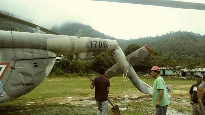 Helicóptero con ayuda para víctimas de sismo se desploma en el sur de México