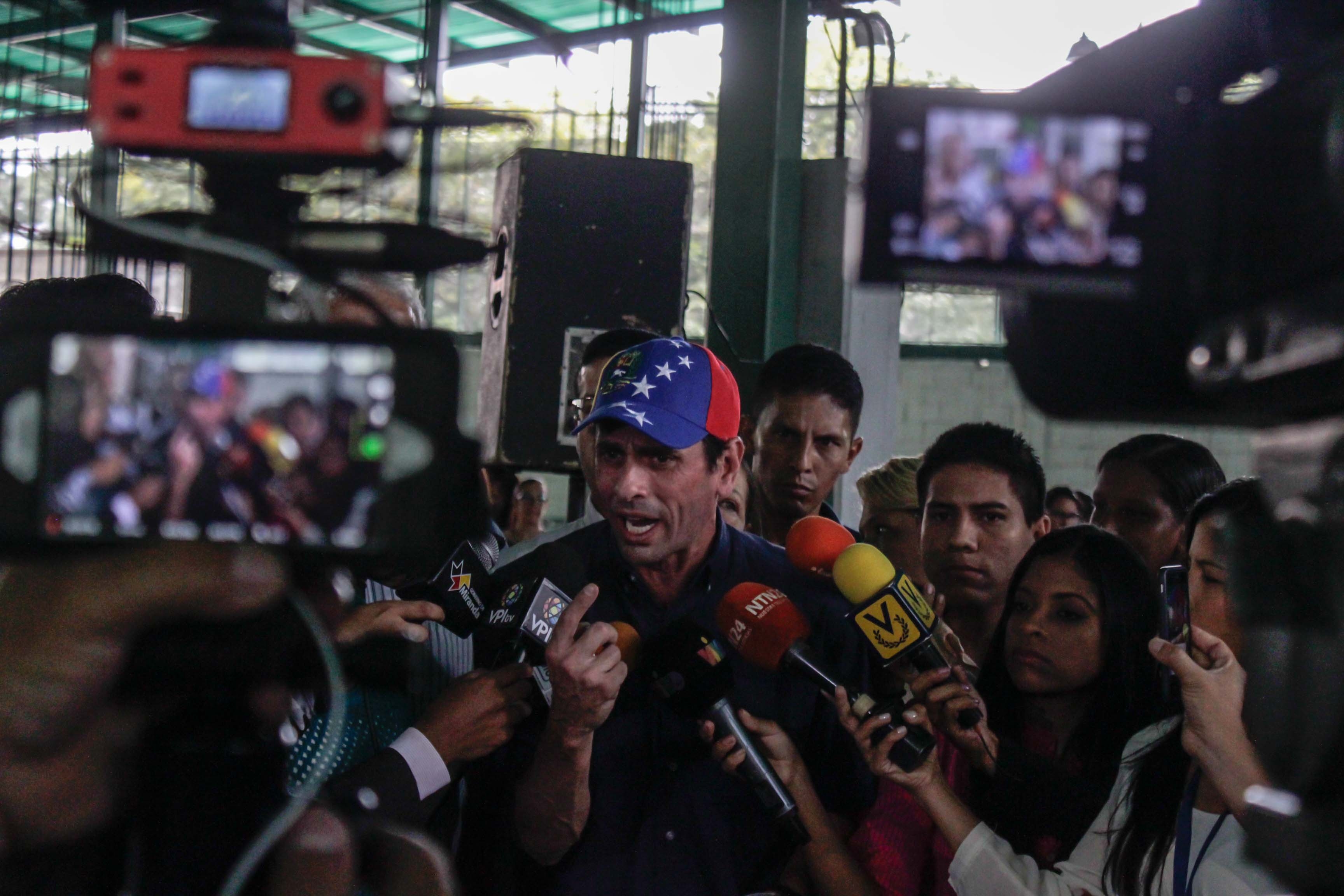 Capriles respaldó decisión de la MUD de no participar en reunión con Gobierno