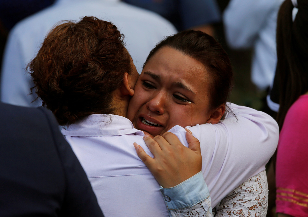 Esperanza de rescatar sobrevivientes en México rebasa expectativas (testimonios)