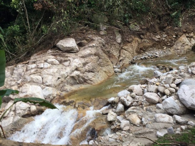 Río Las Mercedes, sector Romerito, desde una de las viviendas afectadas / Foto:  Vanessa Rodríguez