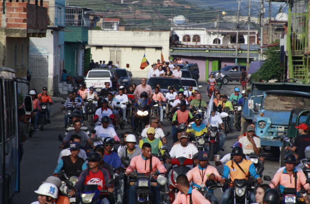 Ismael García recorrió La Victoria y destacó el compromiso de luchar por su reconstrucción