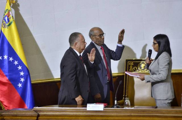 Foto: Reenganchan a Aristóbulo Istúriz y Elvis Amoroso como vicepresidentes de la ANC /  @ANC_ve