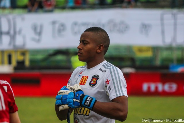 Caracas FC y Deportivo Táchira se enfrentaron en el estadio Olímpico de la UCV (Foto: Wil Jiménez / LaPatilla)