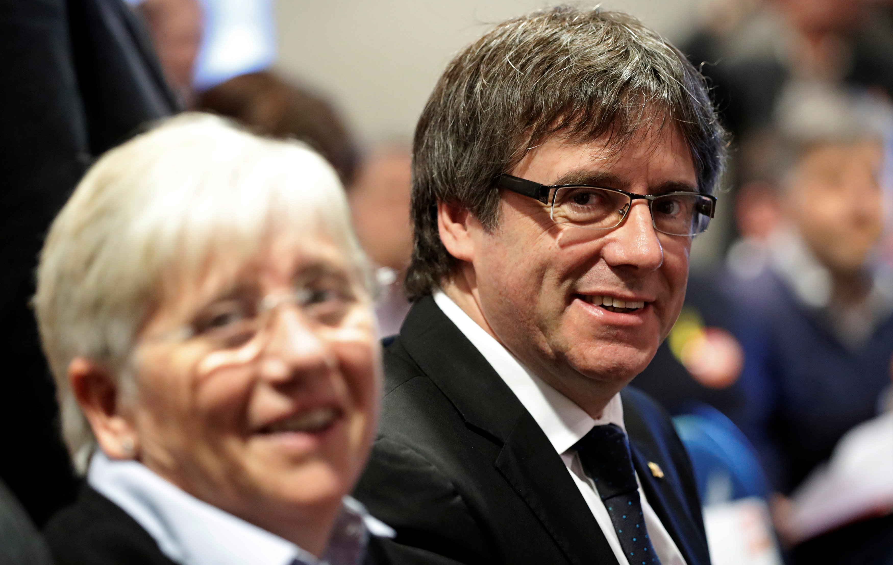 Puigdemont quiere que elecciones sean un plebiscito contra Gobierno español