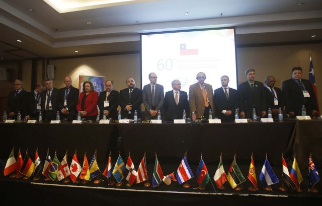 CH09. SANTIAGO (CHILE), 13/11/2017.- Vista de la ceremonia de inauguración de la 60º reunión anual de la Unión Internacional de Magistrados (UIM) organizada por la Asociación Nacional de Magistrados, en Santiago (Chile). La Sala Constitucional del Tribunal Supremo de Justicia (TSJ) de Venezuela "en el exilio" declaró. EFE/Elvis González