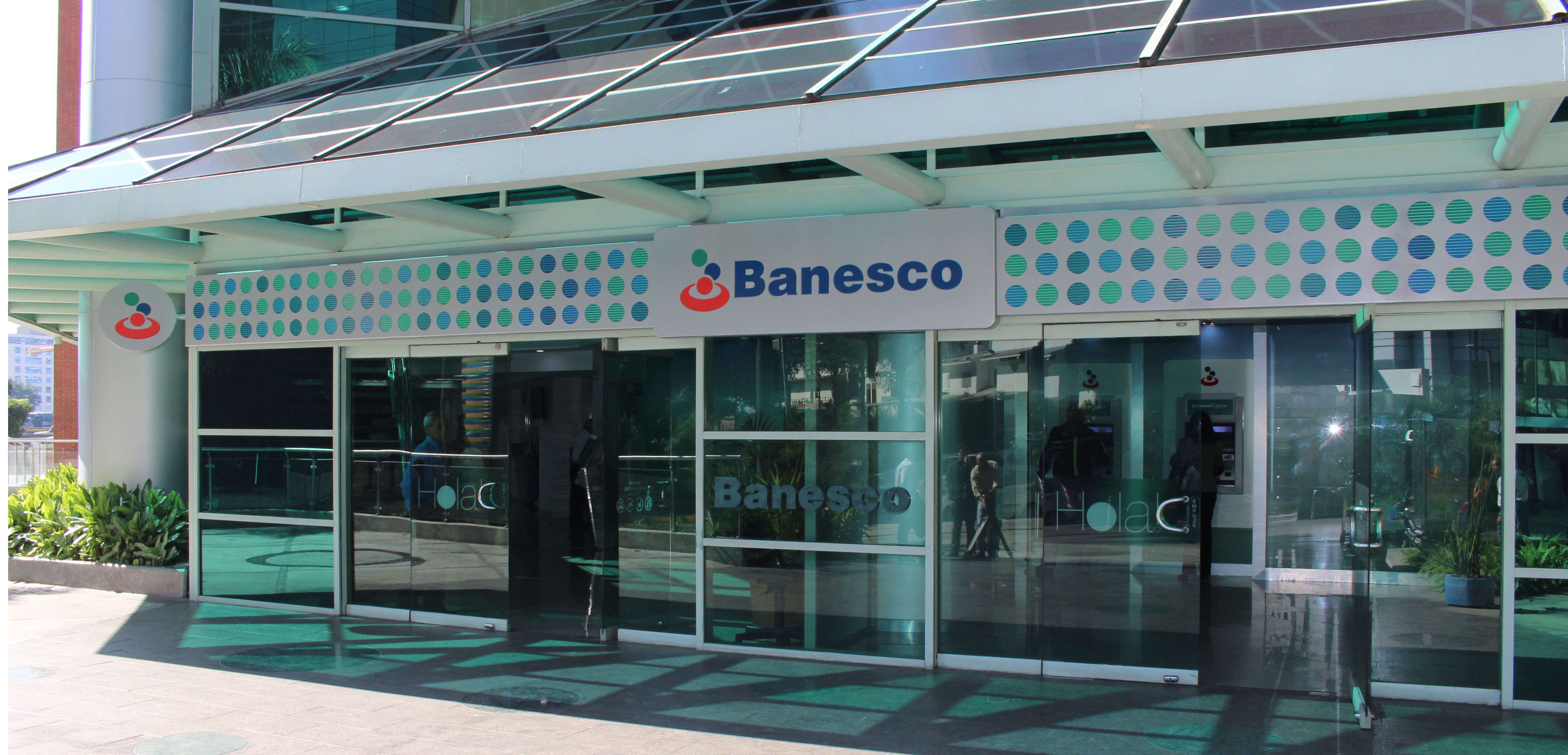 Banesco permite realizar pagos a pequeños comercios a través de la app PagoMóvil