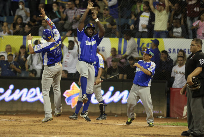 Navegantes del Magallanes no cree en Leones del Caracas