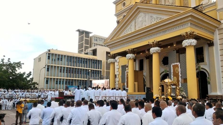 Cardenal Urosa oficiará misa de esta tarde en honor a la Reina Morena