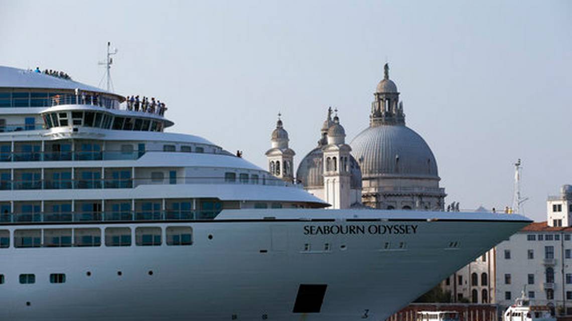 Venecia y Barcelona combaten el turismo desbordado