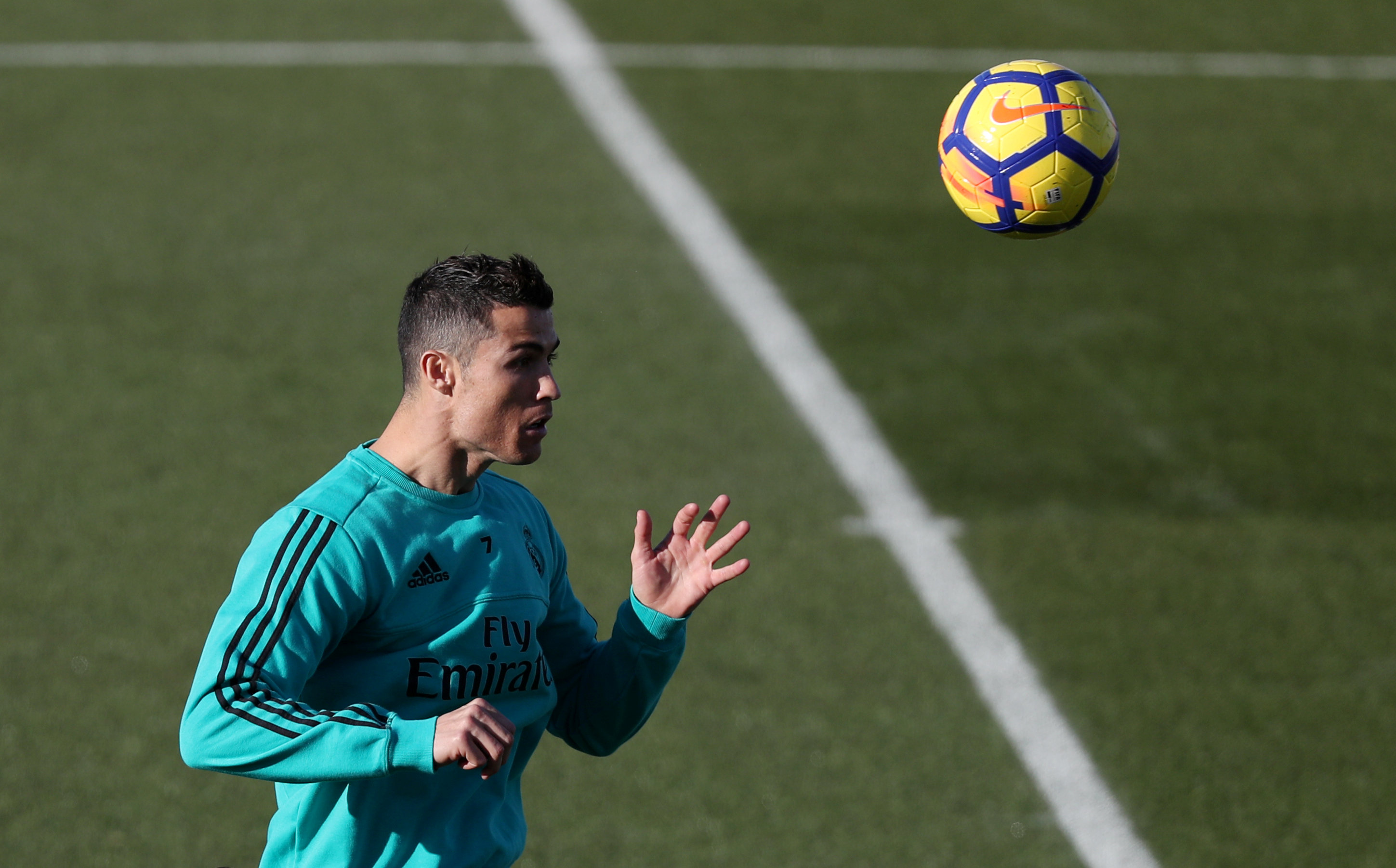 Cristiano vuelve “al 100%” en la víspera del clásico