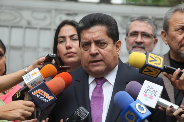 Edgar Zambrano, diputado de la AN // Foto Prensa