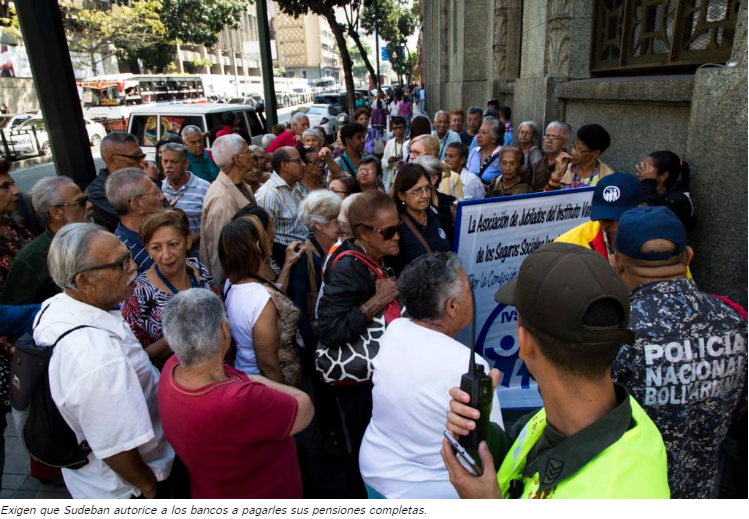 Jubilados dicen que lo que les pagan alcanza para comprar un huevo diario