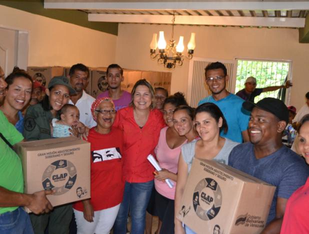 Entrega de las cajas Clap (Foto: Prensa Zamora)