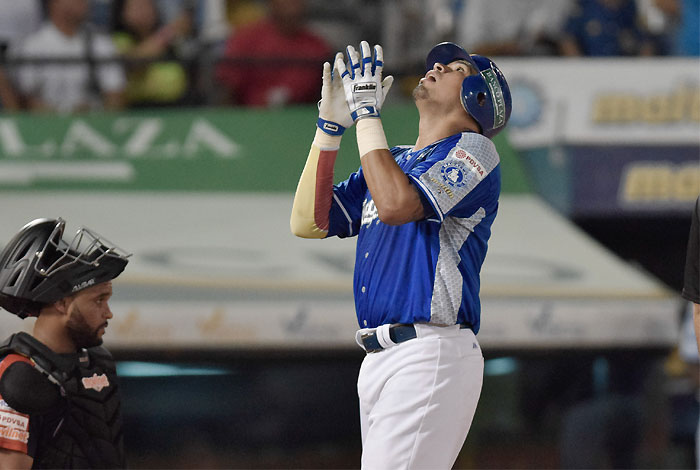 ¡No hay quien le gane…! Navegantes del Magallanes venció a Caribes de Anzoátegui y se aferra al primer lugar