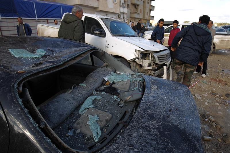 Atentado suicida en este de Libia deja ocho muertos