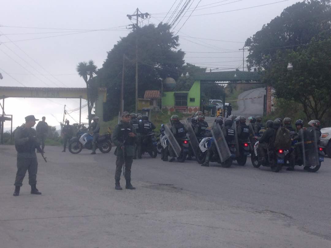 Así está la zona donde tienen rodeado a Oscar Pérez en El Junquito (foto y video)